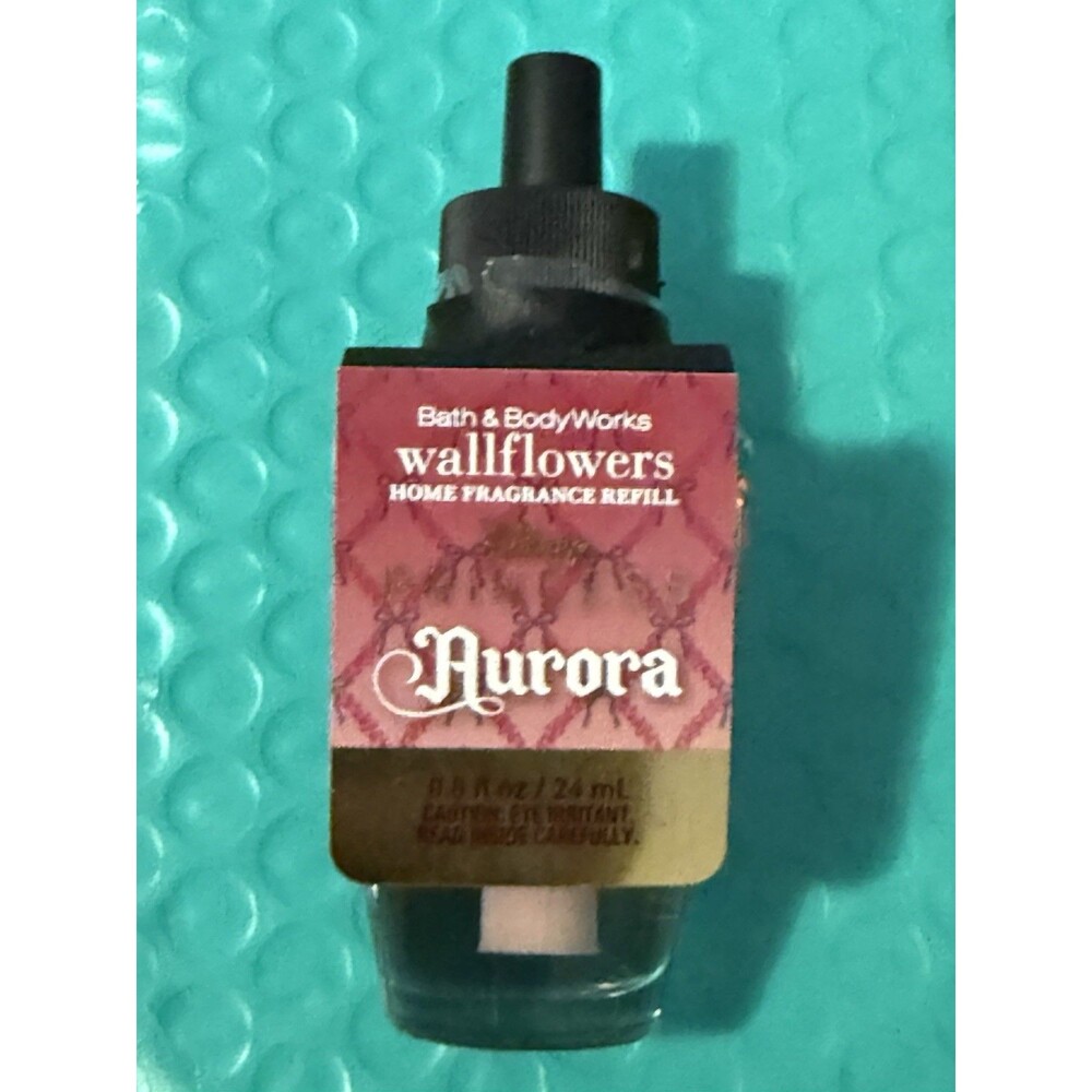 Bath & Body Works Disney Princess Aurora Snow White Wallflowers Fragrance  x3 - Picture 2 of 3